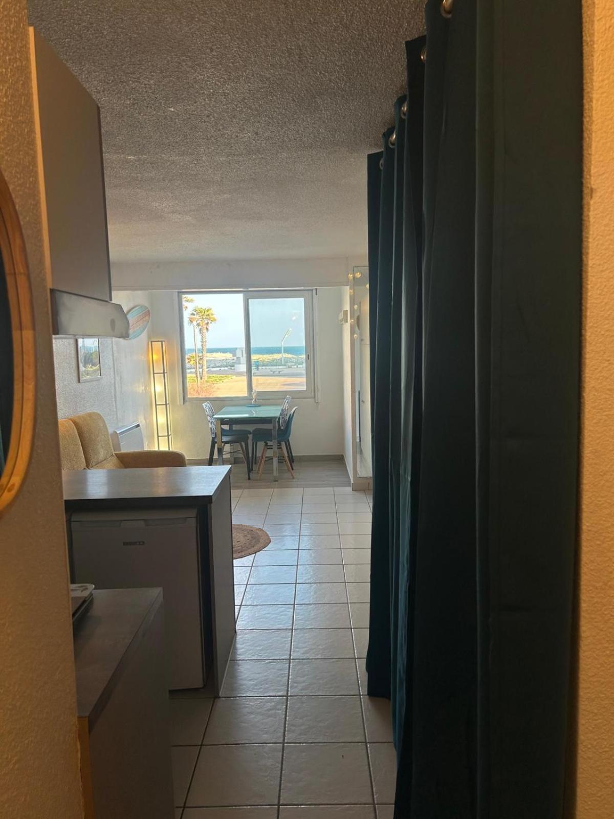 Appartement Front De Mer Le Barcares Bagian luar foto